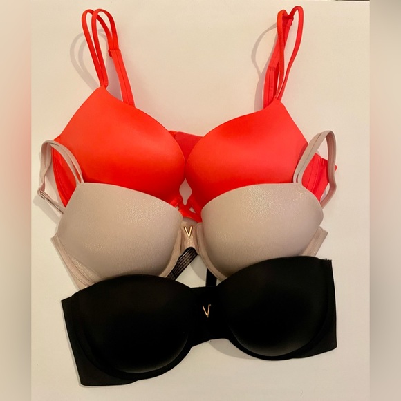 Victoria's Secret Other - 😍Victoria Secret- 3 Bra Set 34D